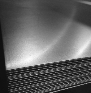 PLANCHA  ACERO NEGRO